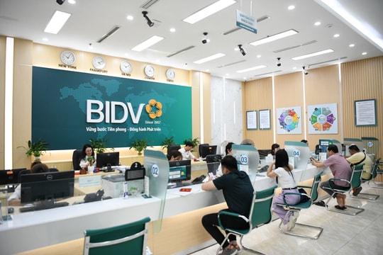 Cổ phiếu ngân hàng nhóm Big 3 trước “cuộc đua” tăng vốn