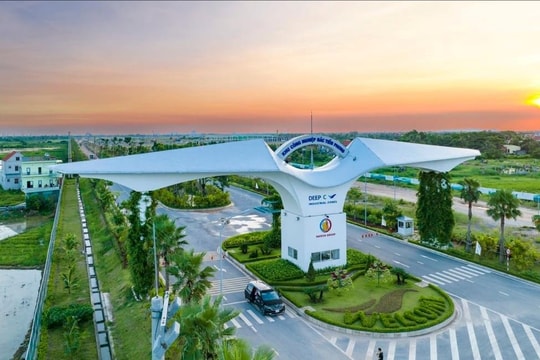 Diễn đàn Khu công nghiệp trục cao tốc phía Đông năm thứ hai liên tiếp