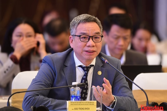 DIỄN ĐÀN KCN TRỤC CAO TỐC PHÍA ĐÔNG: Doanh nghiệp phải xanh hoá để đón dòng đầu tư