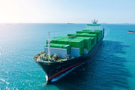 Bàn giải pháp để “xanh” hóa vận tải biển