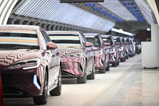 Bị xe điện Trung Quốc náo loạn, công nghiệp ô tô Thái Lan lãnh hậu quả