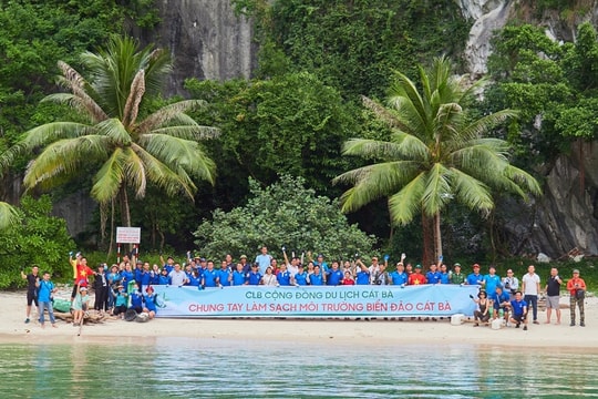 Nỗ lực “xanh hoá” du lịch Cát Bà