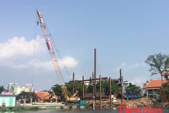 TP HCM: “Trảm” nhà thầu chậm tiến độ tại dự án chống sạt lở Thanh Đa