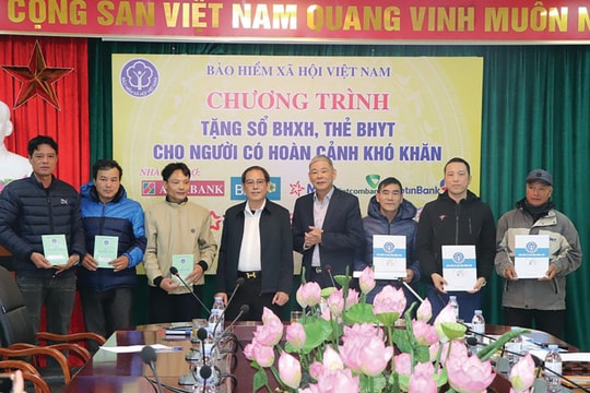 Bảo hiểm xã hội tỉnh Hưng Yên: Lấy người dân, doanh nghiệp làm trung tâm phục vụ