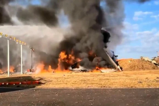 Cảnh báo nghiêm túc về an toàn hàng không