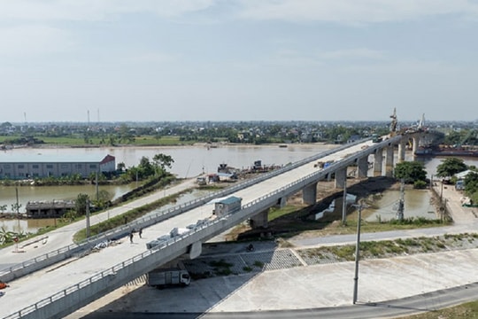 Hạ tầng giao thông đi trước mở đường cho phát triển kinh tế