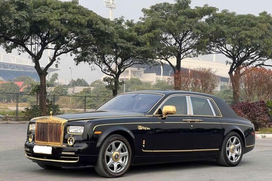 Năm Thìn sắp qua, Rolls-Royce Phantom "rồng vàng" ra chợ xe cũ, giá rẻ