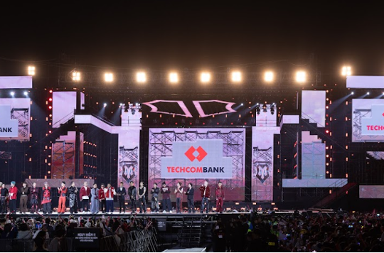 Techcombank tiếp tục là nhà đồng đầu tư Anh trai vượt ngàn chông gai