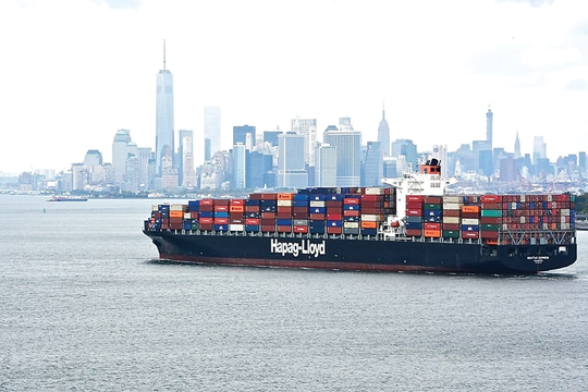 Xuất khẩu Việt Nam sang Mỹ năm 2025: Triển vọng và rào cản