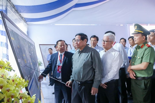 Khởi công cao tốc TP HCM - Thủ Dầu Một - Chơn Thành: Kết nối giao thông, mở lối phát triển