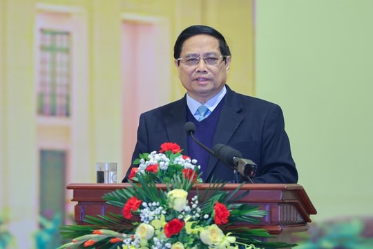 Thủ tướng giao nhiệm vụ cho ngành ngân hàng: "Lợi ích hài hòa, rủi ro chia sẻ"