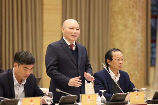 Chế độ cho cán bộ nghỉ hưu trước tuổi khi tinh gọn bộ máy