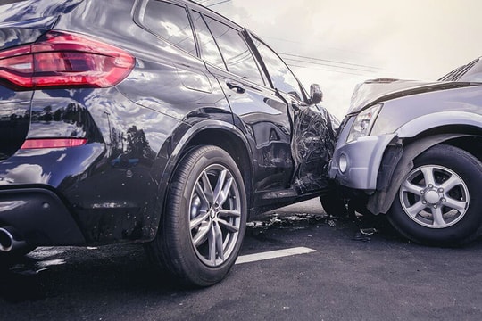 Trọng lượng xe không phải là yếu tố quyết định an toàn