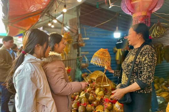 Nam Định hút khách từ những lễ hội đầu xuân