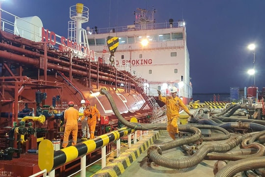 Petrovietnam: Năm 2025 tăng trưởng “hai con số”