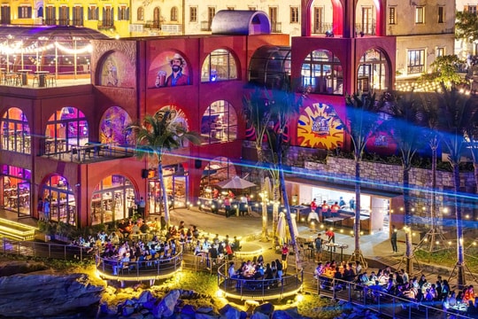 Check-in các “thành phố không ngủ” tại Việt Nam