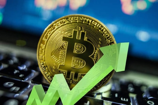 Bitcoin nhắm mốc 100.000 USD/BTC sau cuộc họp của Fed