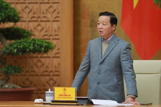 Phó Thủ tướng Trần Hồng Hà: Tăng cường kiểm tra, đảm bảo an toàn bay