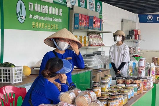 Chuyển đổi số giúp đặc sản địa phương đi xa