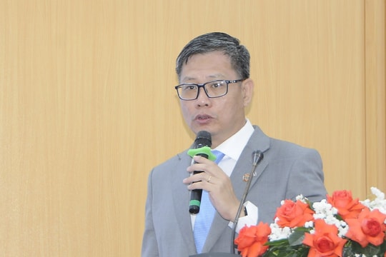 Ngành vận tải đối diện với nhiều khó khăn trong chuyển đổi xanh