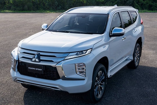 Mitsubishi Pajero Sport tồn kho từ 2023 đại hạ giá, đừng thấy rẻ mà ham