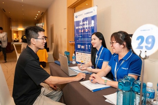 Eximbank – Ngân hàng duy nhất đồng hành cùng Expert tại hội thảo du học toàn cầu