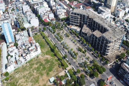 Bất động sản Đà Nẵng (Kỳ 2): dự án nghìn tỷ cũng... “đắp chiếu”.