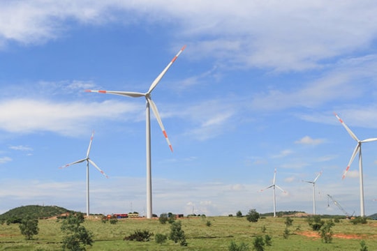 Doanh nghiệp lo "hồi tố" giá điện: Nguy cơ vỡ nợ, nhà đầu tư sẽ khiếu kiện?