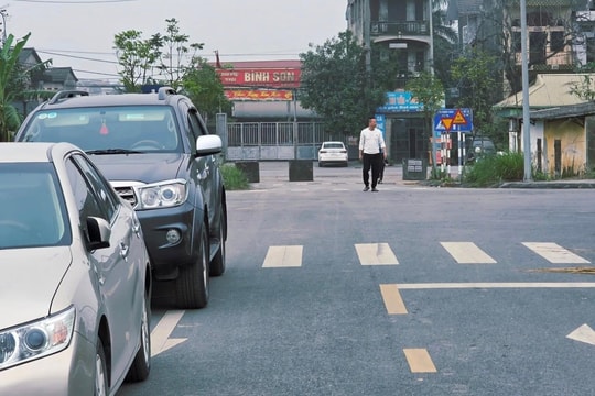 "Tỉnh đòn" trước cơn sốt đất bên thềm sáp nhập tỉnh thành