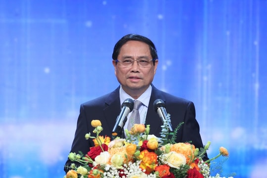 Thủ tướng nhắn gửi thế hệ trẻ: Dám nghĩ lớn, làm lớn