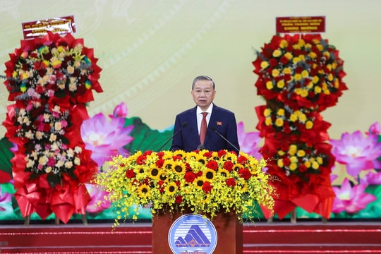 Tổng Bí thư: Đà Nẵng cần tập trung phát triển nguồn nhân lực chất lượng cao