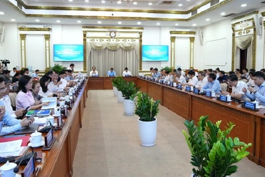 Kinh tế TP HCM tăng trưởng cao nhất 5 năm