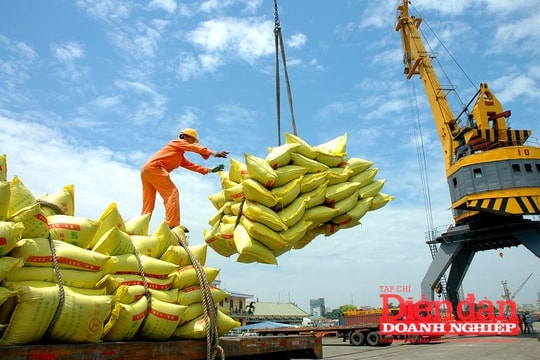 Dragon Capital: Giữ dự báo tăng trưởng GDP cao, lợi nhuận doanh nghiệp tăng 15 -17%