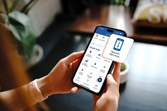 Sacombank dành hơn 2,2 tỷ đồng hoàn đến 50% nạp tiền điện thoại