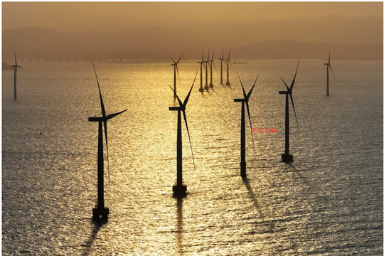 "Cuộc chiến" thuế quan: Cơ hội cho năng lượng sạch châu Á