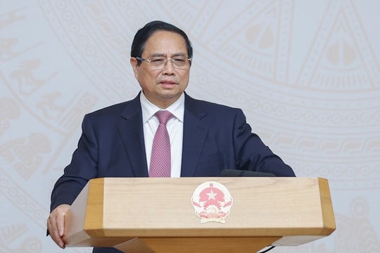 Cơ hội tái cấu trúc nền kinh tế, vươn lên tự lực tự cường