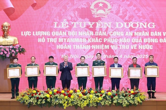 Thủ tướng tặng bằng khen cho Vietjet về thành tích tham gia cứu nạn, cứu hộ giúp nước bạn Myanmar