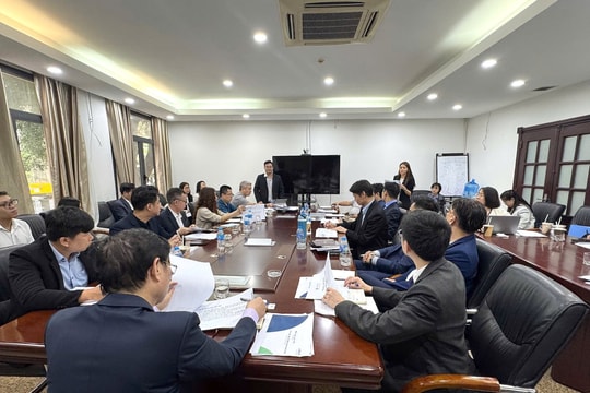 “Hồi tố” giá bán điện: Thiếu quy định cụ thể khiến doanh nghiệp nguy cơ vỡ nợ