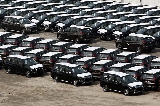 Ô tô giá rẻ từ Indonesia tràn vào Việt Nam