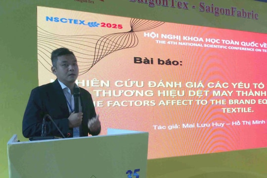 Con đường nào cho thương hiệu thời trang Việt?