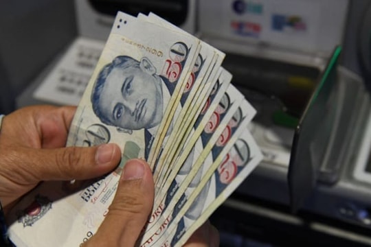 Singapore tiếp tục nới lỏng tiền tệ, tác động thế nào đến Việt Nam?