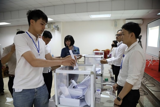 Hà Nội: Đất đấu giá liên tục lập kỷ lục, cẩn trọng sốt ảo