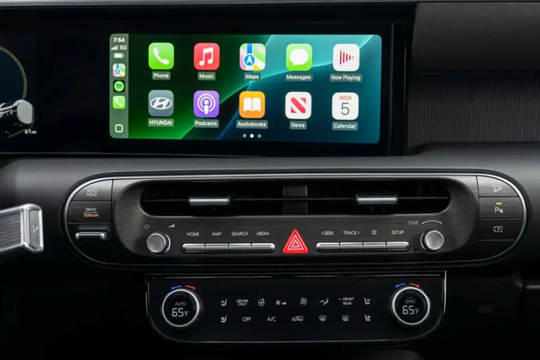 Giữa thời đại cảm ứng, nút bấm trên ô tô liệu có còn chỗ đứng?