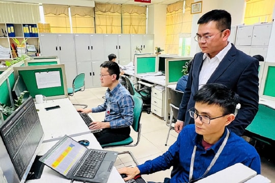 Phấn đấu thuộc nhóm 20 địa phương dẫn đầu cả nước về ứng dụng, công nghệ