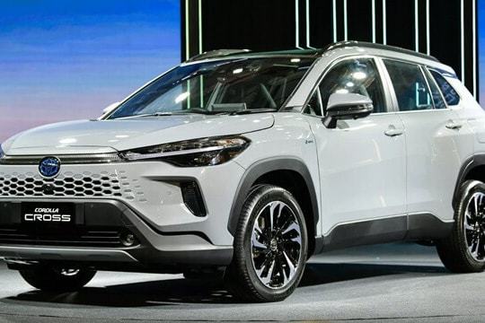 Mua ô tô hybrid chọn HEV hay PHEV?