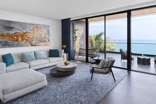 Quà tặng đến 2,4 tỷ đồng cho chủ nhân dinh thự Villa Le Corail, A Gran Meliá Hotel