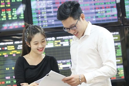 Hiệu ứng “Bán tháng 5” có đáng lo?