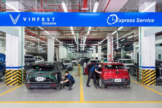 VinFast xác lập chuẩn dịch vụ hậu mãi “nhiều cái nhất” trên thị trường xe Việt