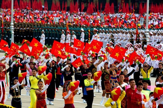Hòa bình và thịnh vượng sau 50 năm đất nước thống nhất