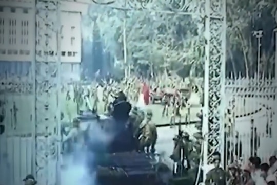 50 năm thống nhất đất nước: Chiếc xe tăng 390 và những anh hùng làm nên lịch sử